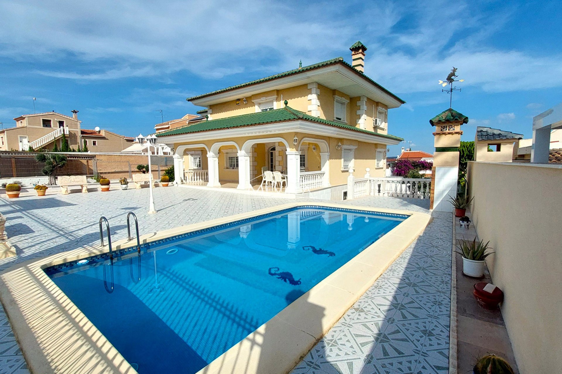 Salg (Resales) - Villa - Torrevieja - Los Balcones