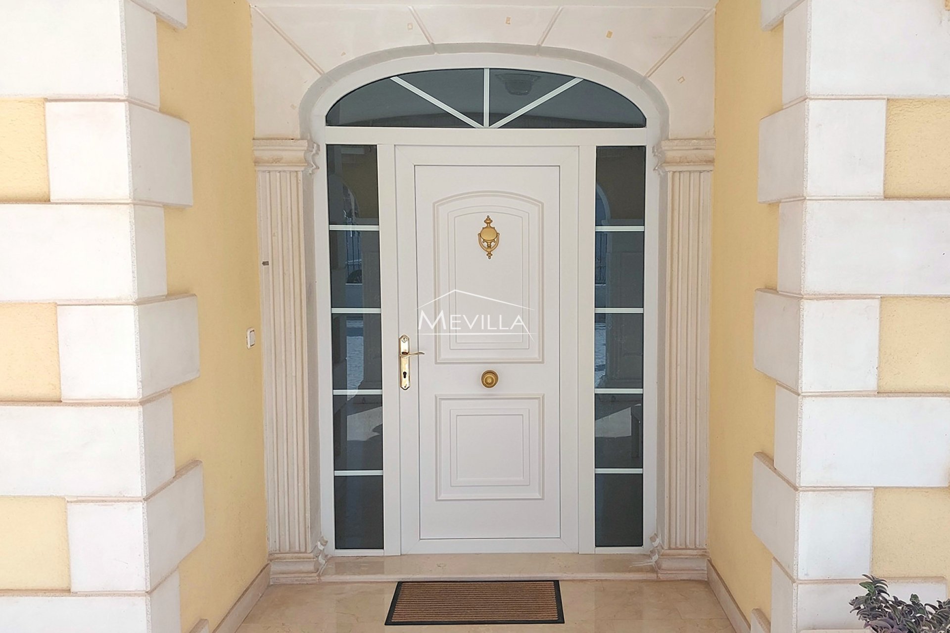 Salg (Resales) - Villa - Torrevieja - Los Balcones