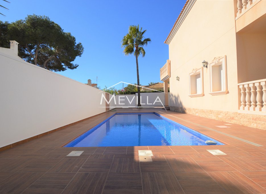 Verkäufe - Villa - Orihuela Costa - Cabo Roig