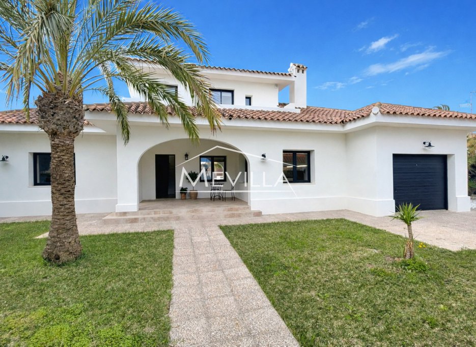 Verkäufe - Villa - Orihuela Costa - Cabo Roig