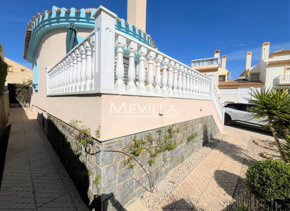 Verkäufe - Villa - Orihuela Costa - Cabo Roig