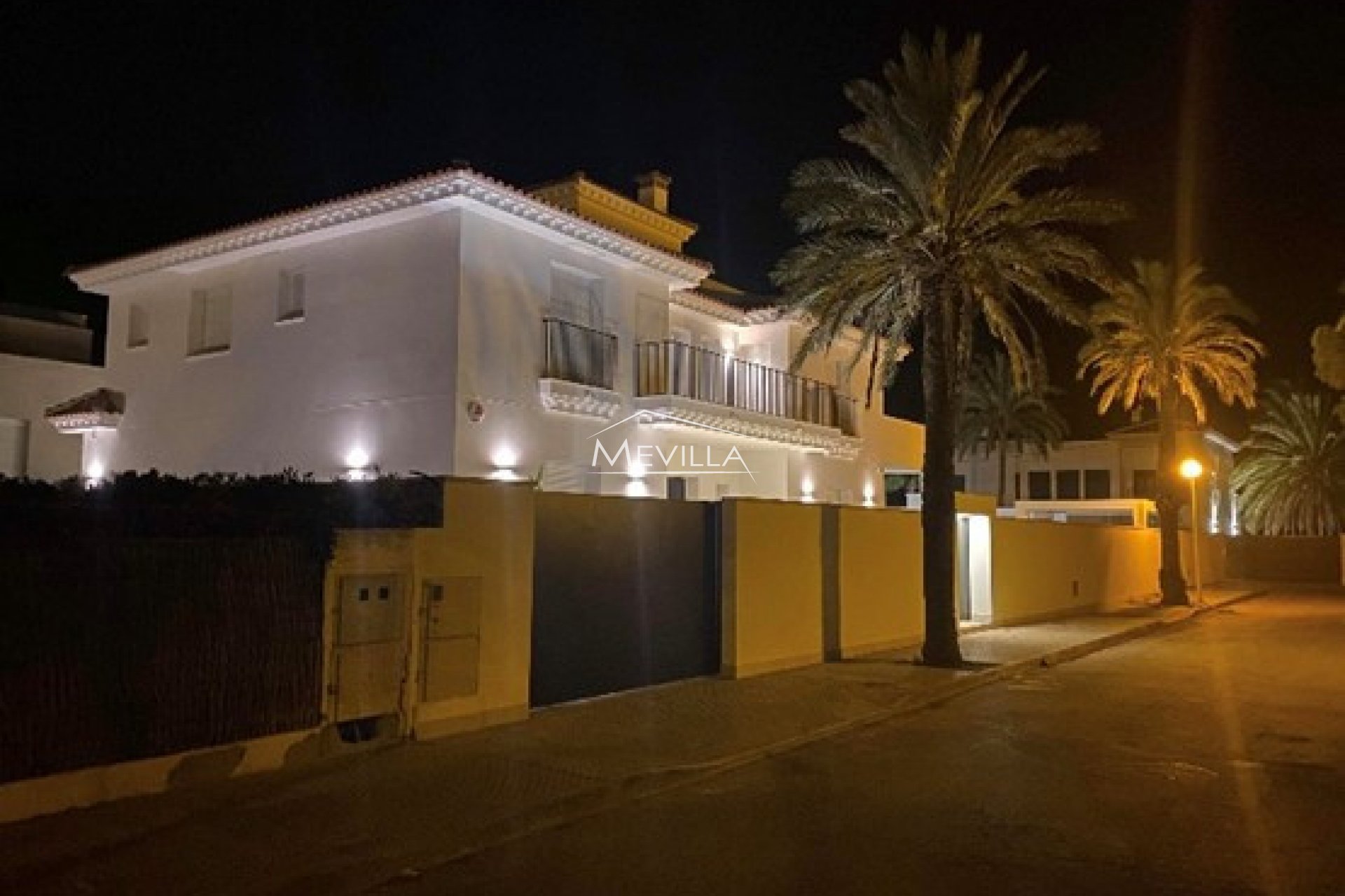 Verkäufe - Villa - Orihuela Costa - Cabo Roig