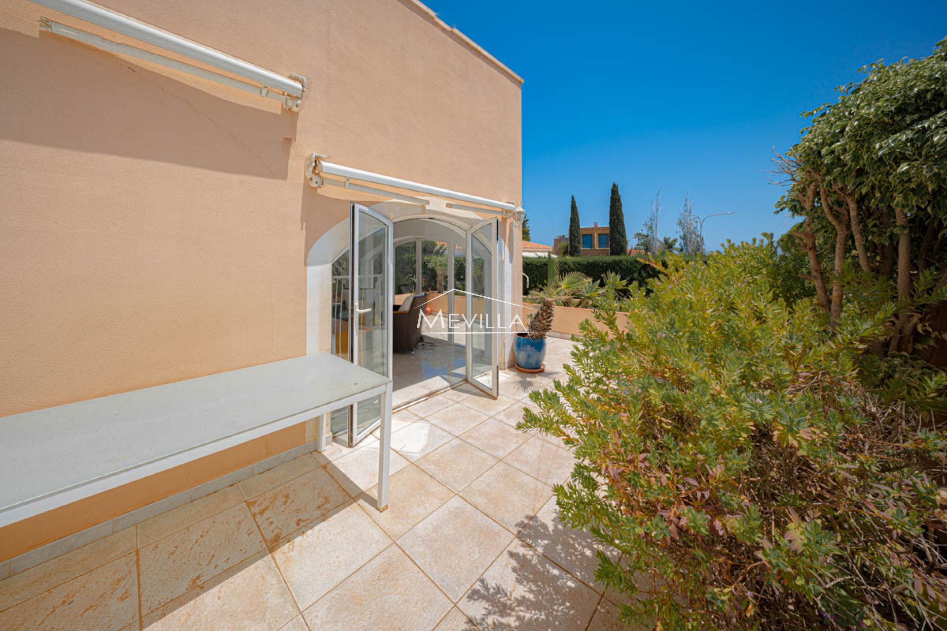 Verkäufe - Villa - Orihuela Costa - Campoamor