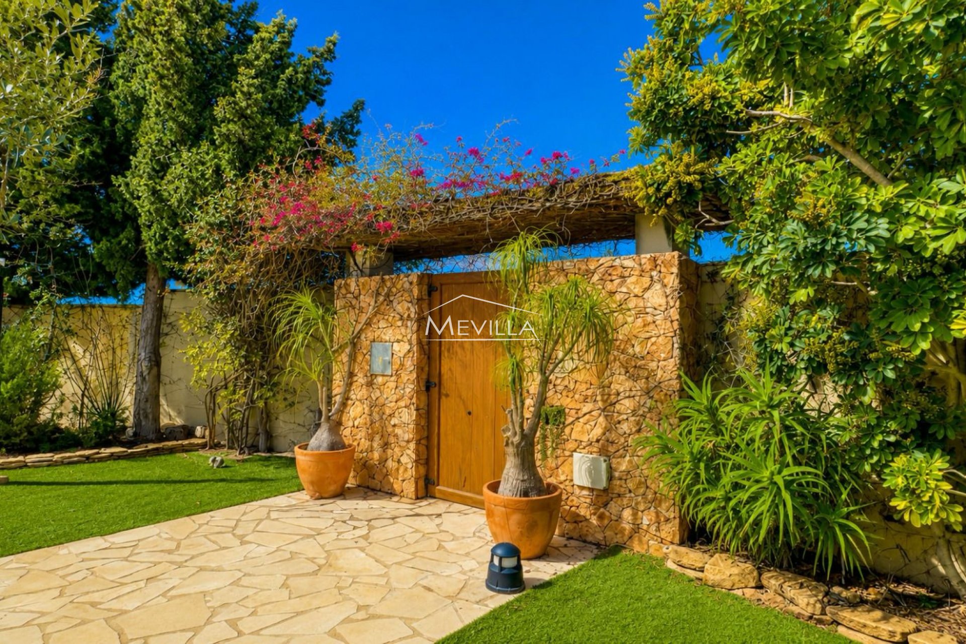Verkäufe - Villa - Orihuela Costa - Campoamor