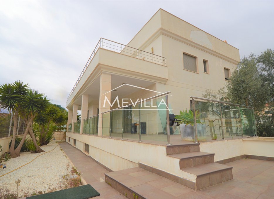 Verkäufe - Villa - Orihuela Costa - La Zenia