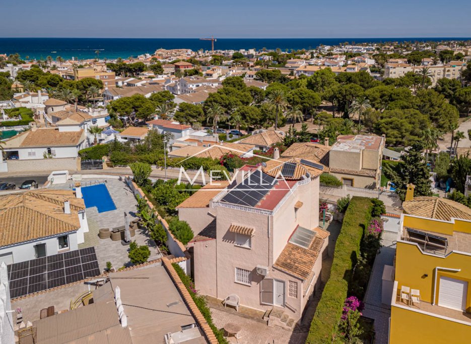Verkäufe - Villa - Orihuela Costa - La Zenia