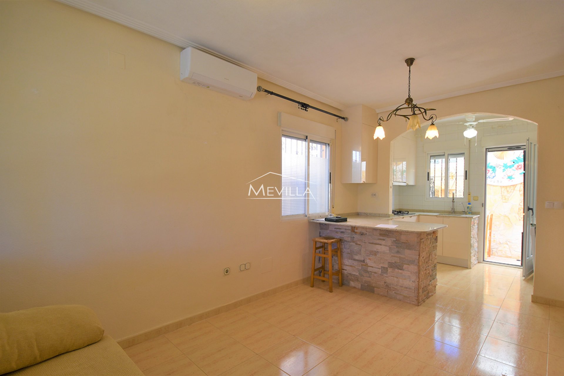 Verkäufe - Villa - Orihuela Costa - Playa Flamenca