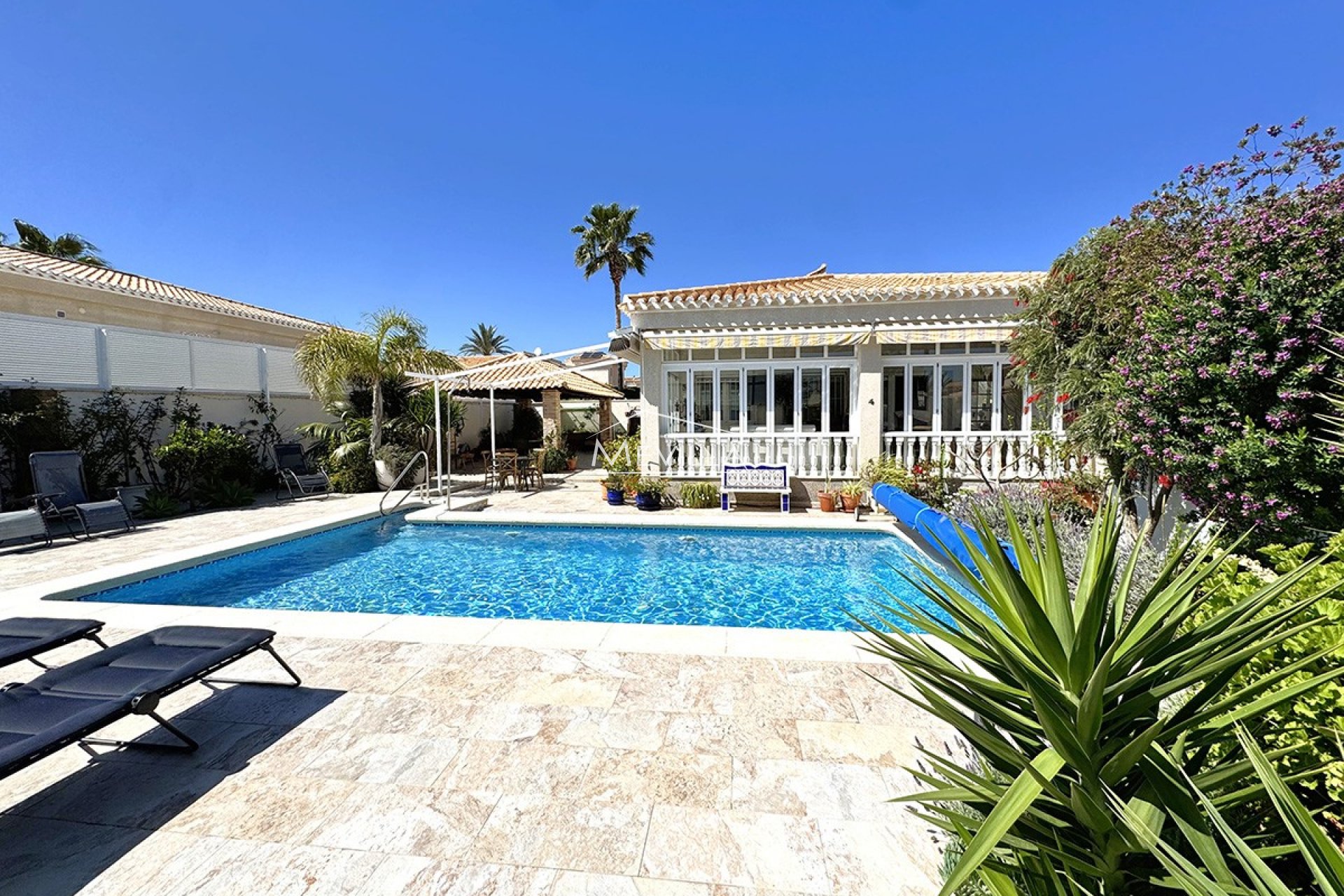 Verkäufe - Villa - Orihuela Costa - Playa Flamenca