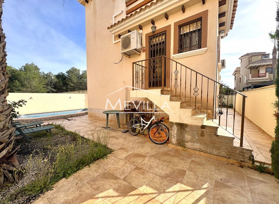 Verkäufe - Villa - Orihuela Costa - Villamartin