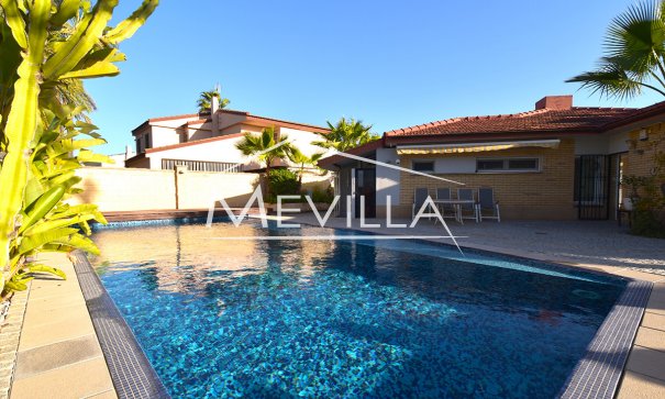 Villa - Återförsäljare - Orihuela Costa - La Zenia