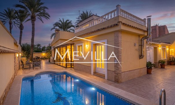 Villa - Resales - Orihuela Costa - Cabo Roig