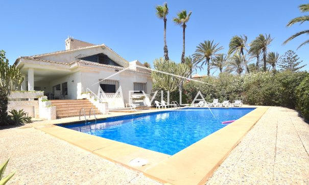 Villa - Salg (Resales) - Orihuela Costa - CR1011