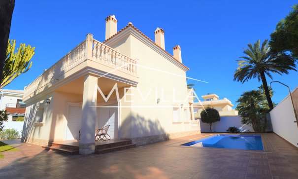 Villa - Salg (Resales) - Orihuela Costa - CR866