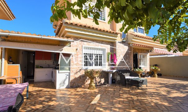 Villa - Salg (Resales) - Torrevieja - LA1044