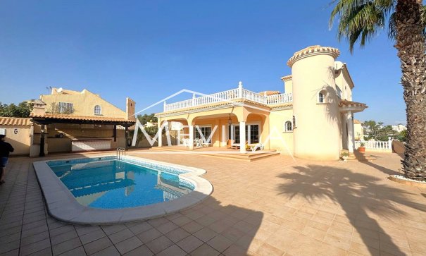 Villa - Verkäufe - Orihuela Costa - PF1068