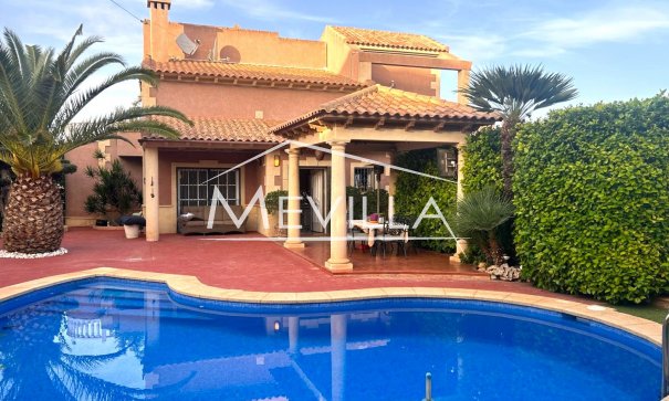 Villa - Verkäufe - Torrevieja - LB1053