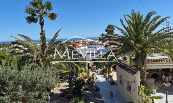 Villa - Wederverkoop - Orihuela Costa - Villamartin