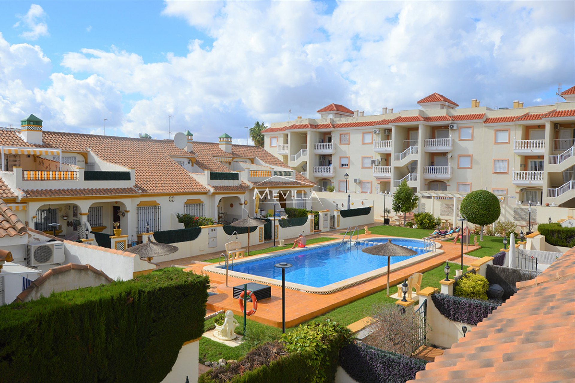 Wederverkoop -  - Orihuela Costa - La Zenia