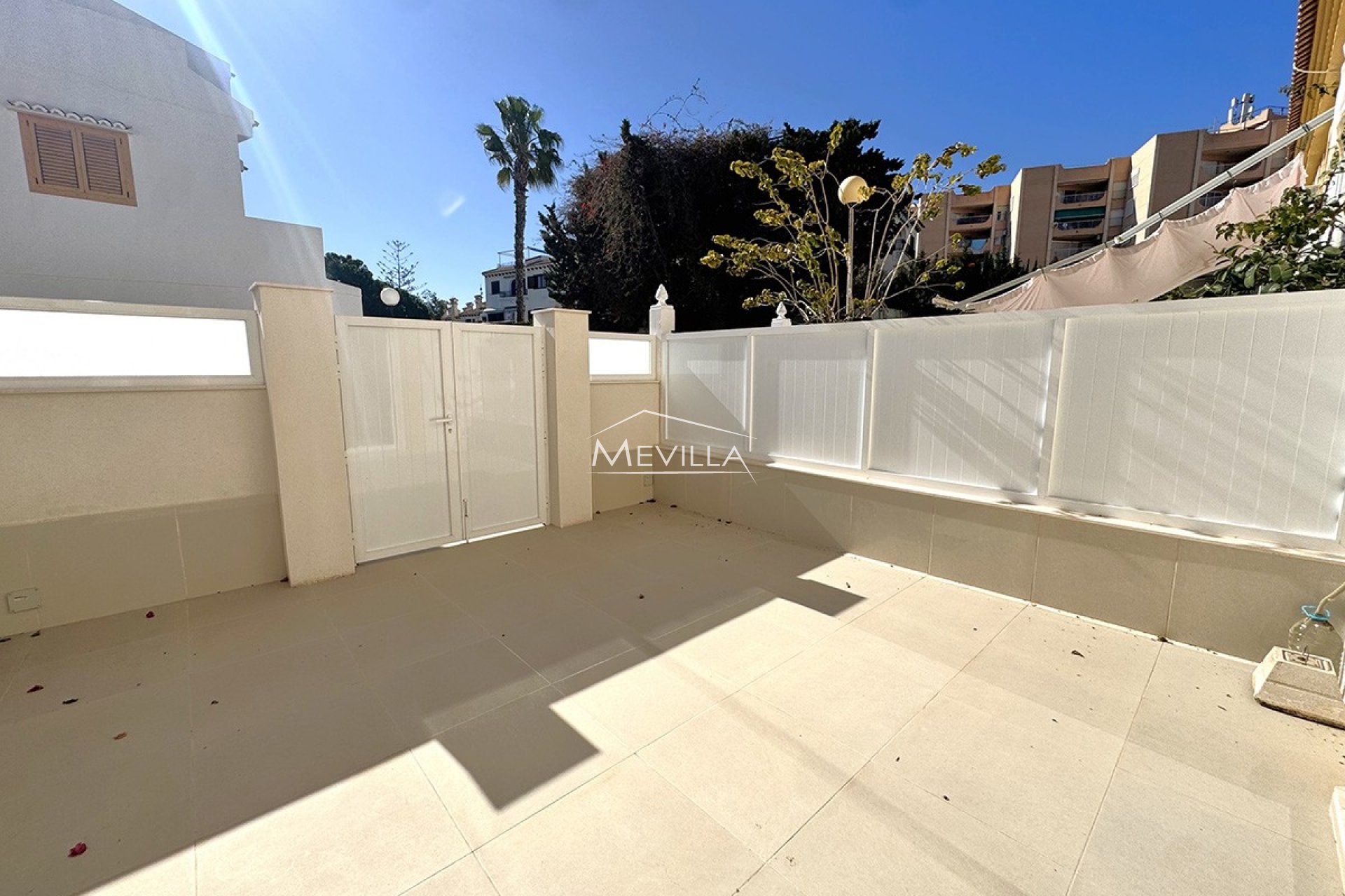 Wederverkoop -  - Orihuela Costa - La Zenia