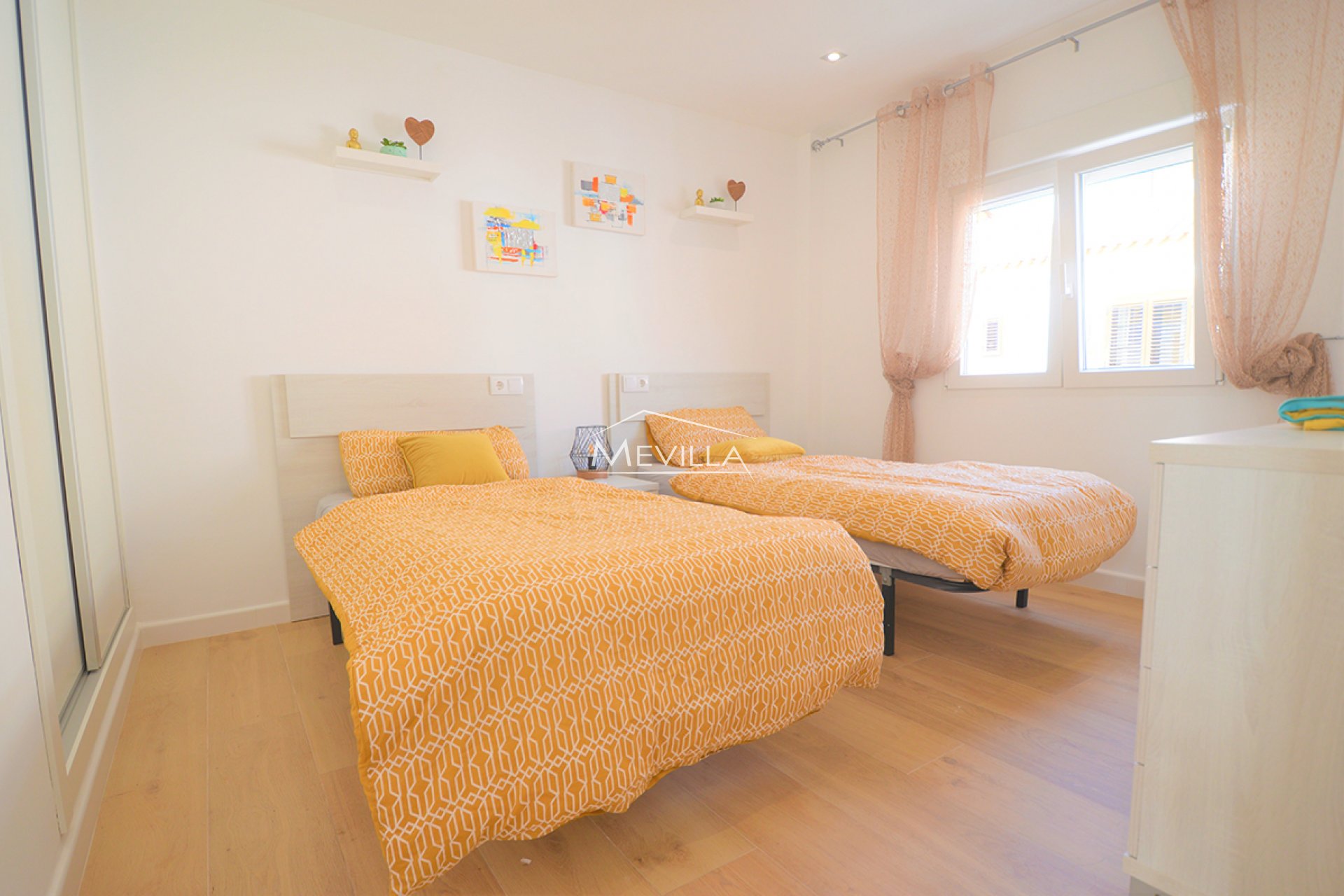 Wederverkoop -  - Orihuela Costa - Playa Flamenca