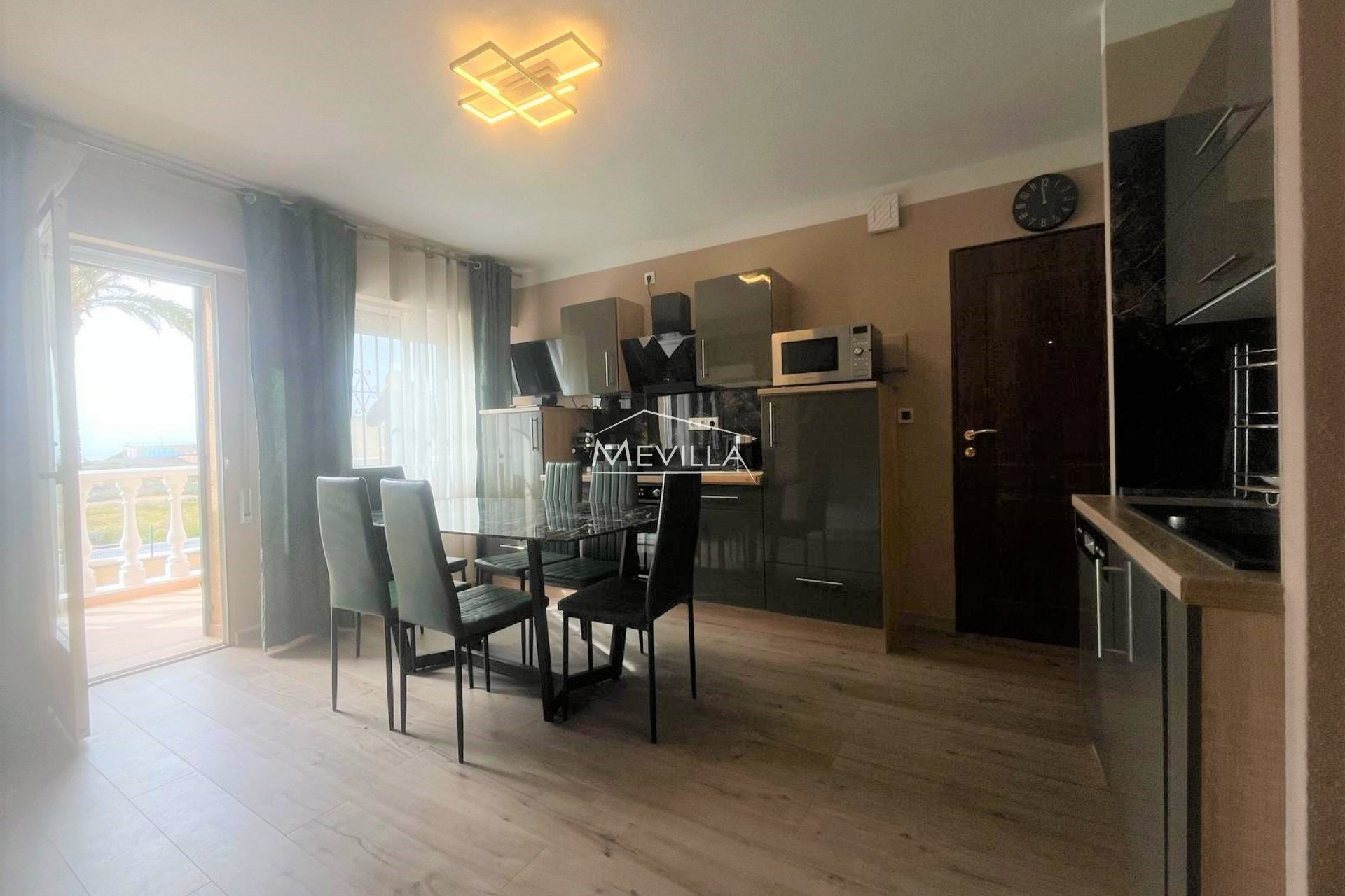 Wederverkoop -  - Torrevieja