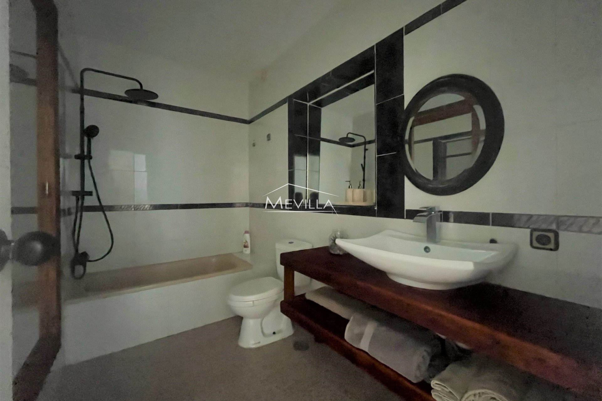 Wederverkoop -  - Torrevieja