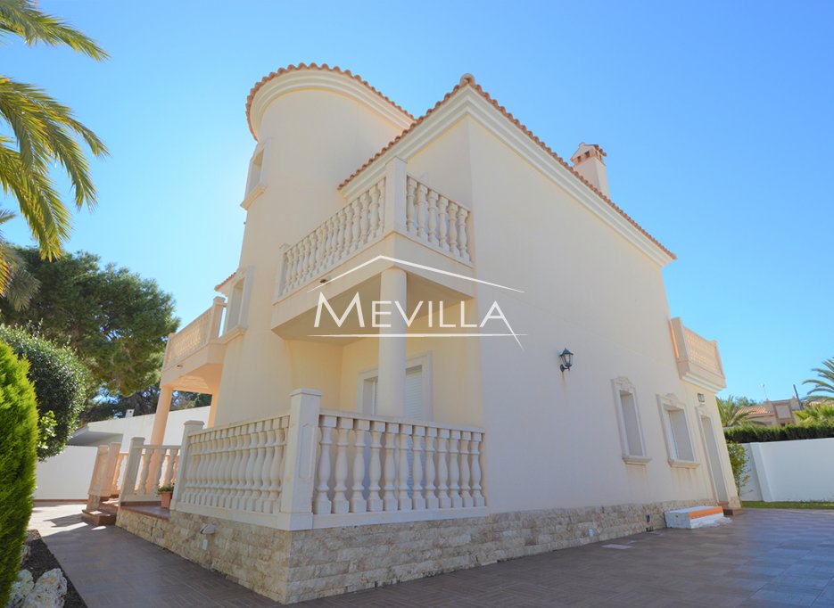 Wederverkoop - Villa - Orihuela Costa - Cabo Roig