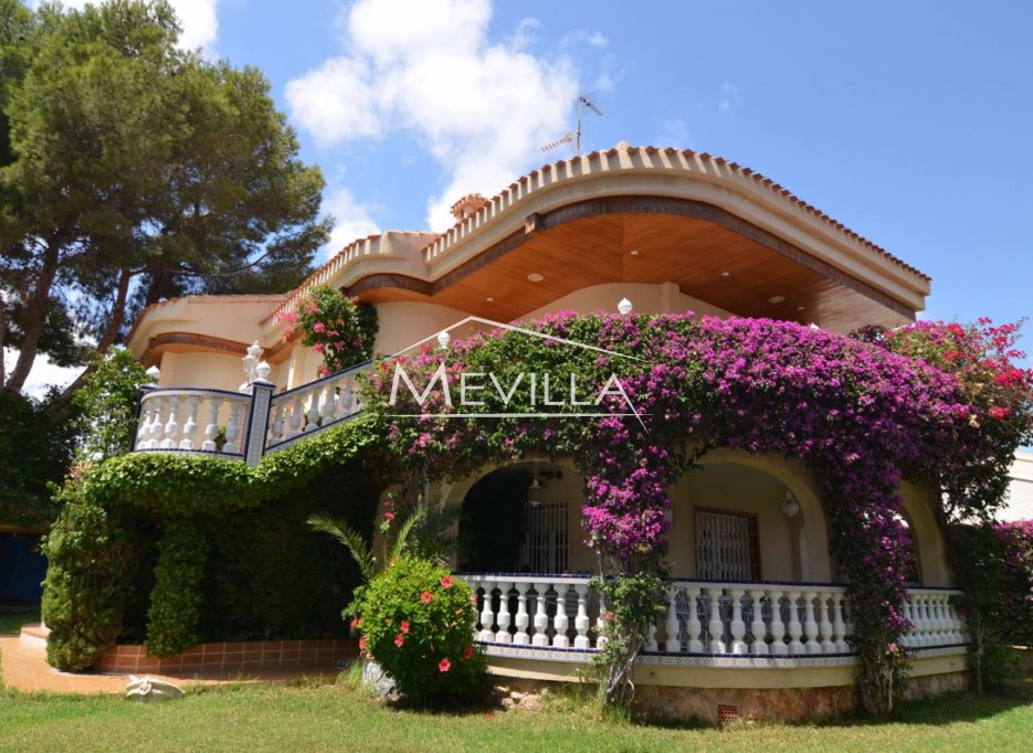Wederverkoop - Villa - Orihuela Costa - Campoamor