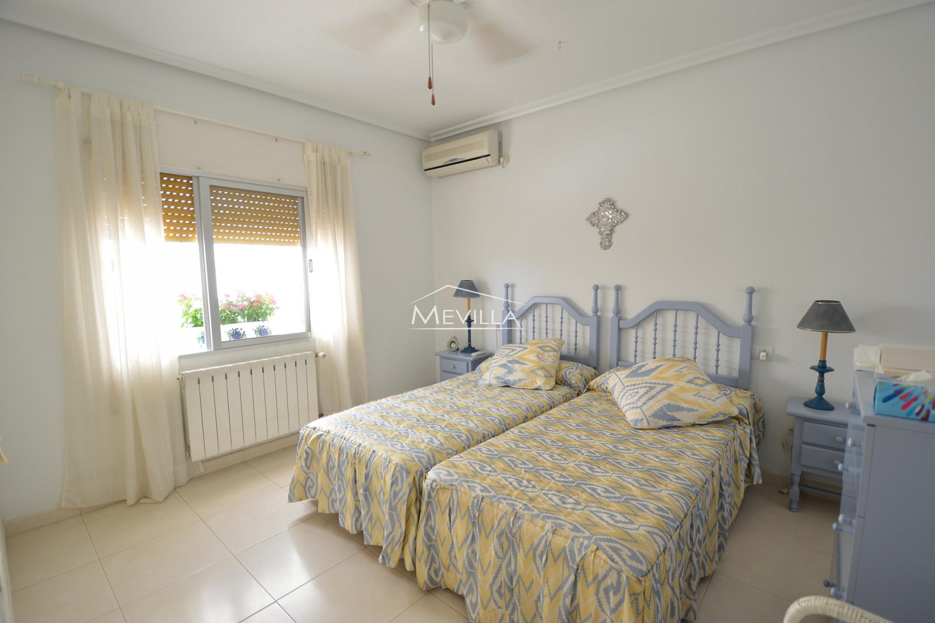 Wederverkoop - Villa - Orihuela Costa - Campoamor