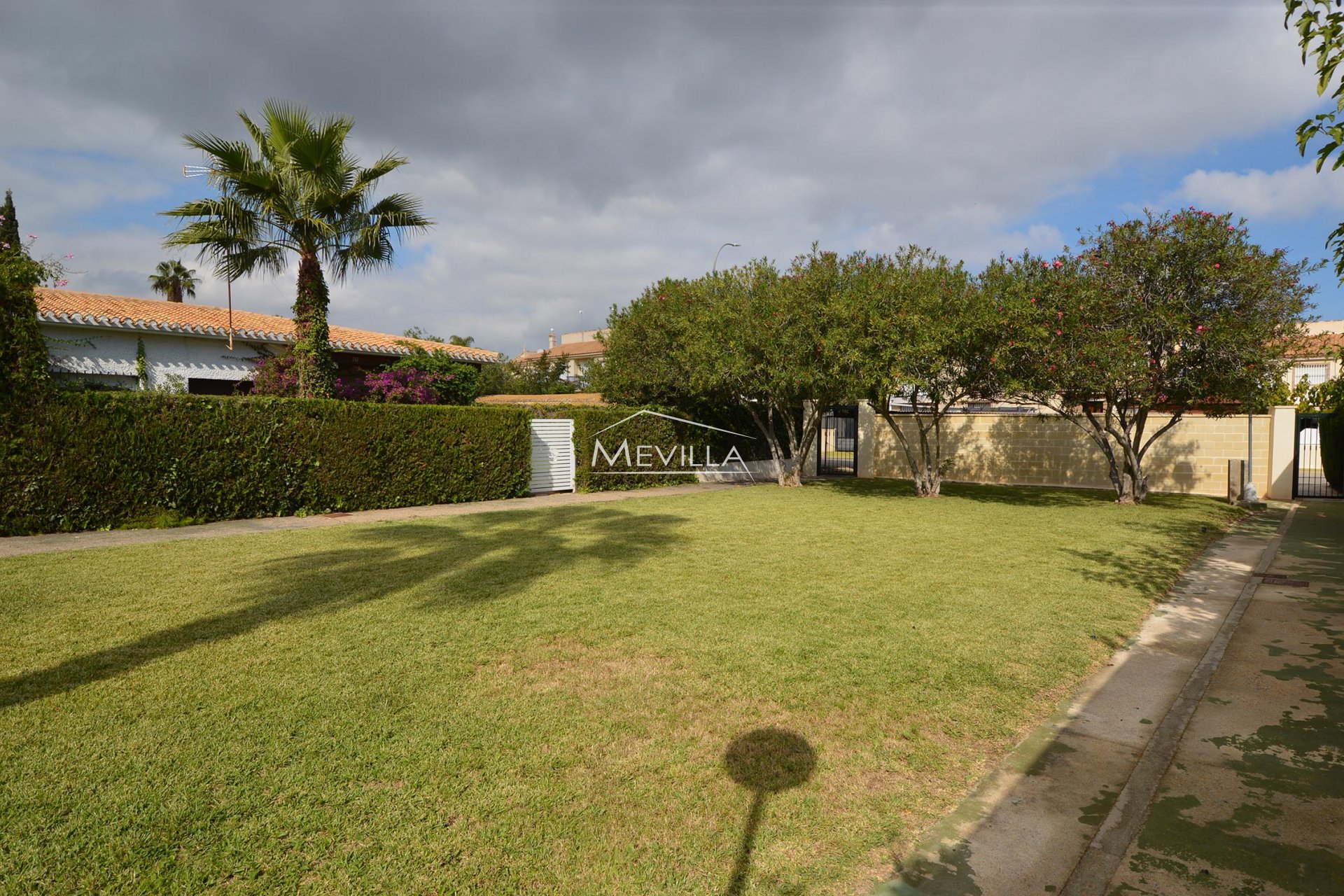 Wederverkoop - Villa - Orihuela Costa - Campoamor