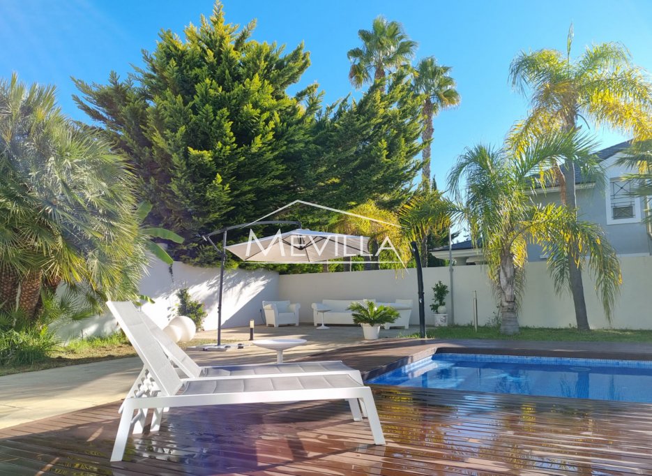 Wederverkoop - Villa - Orihuela Costa - Campoamor