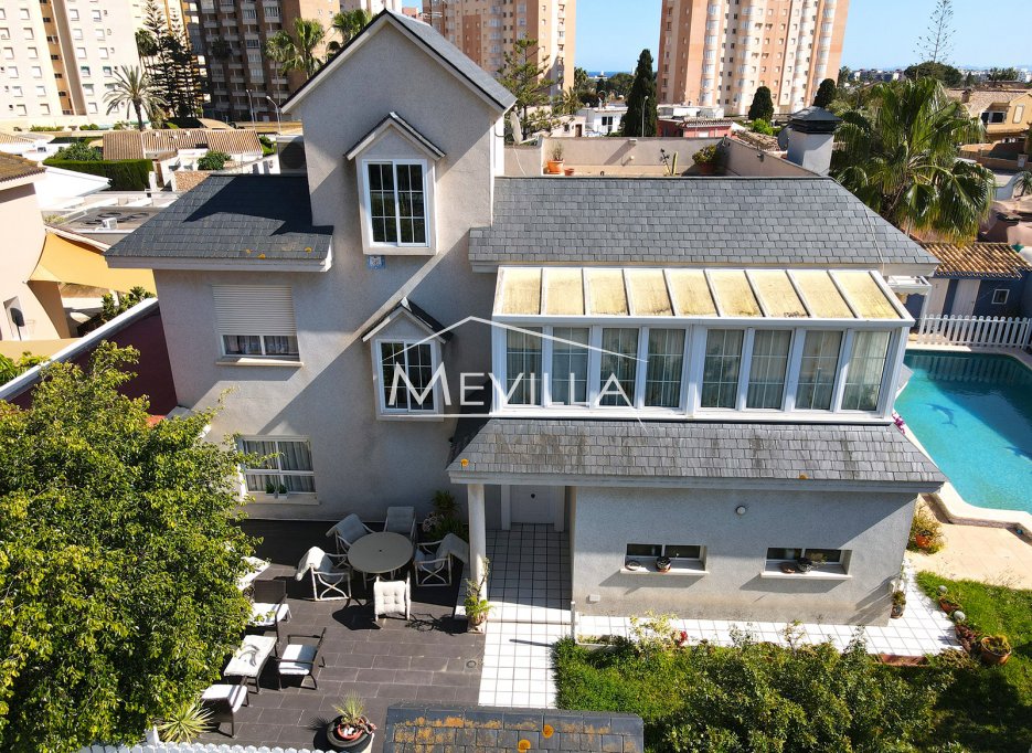 Wederverkoop - Villa - Orihuela Costa - Campoamor