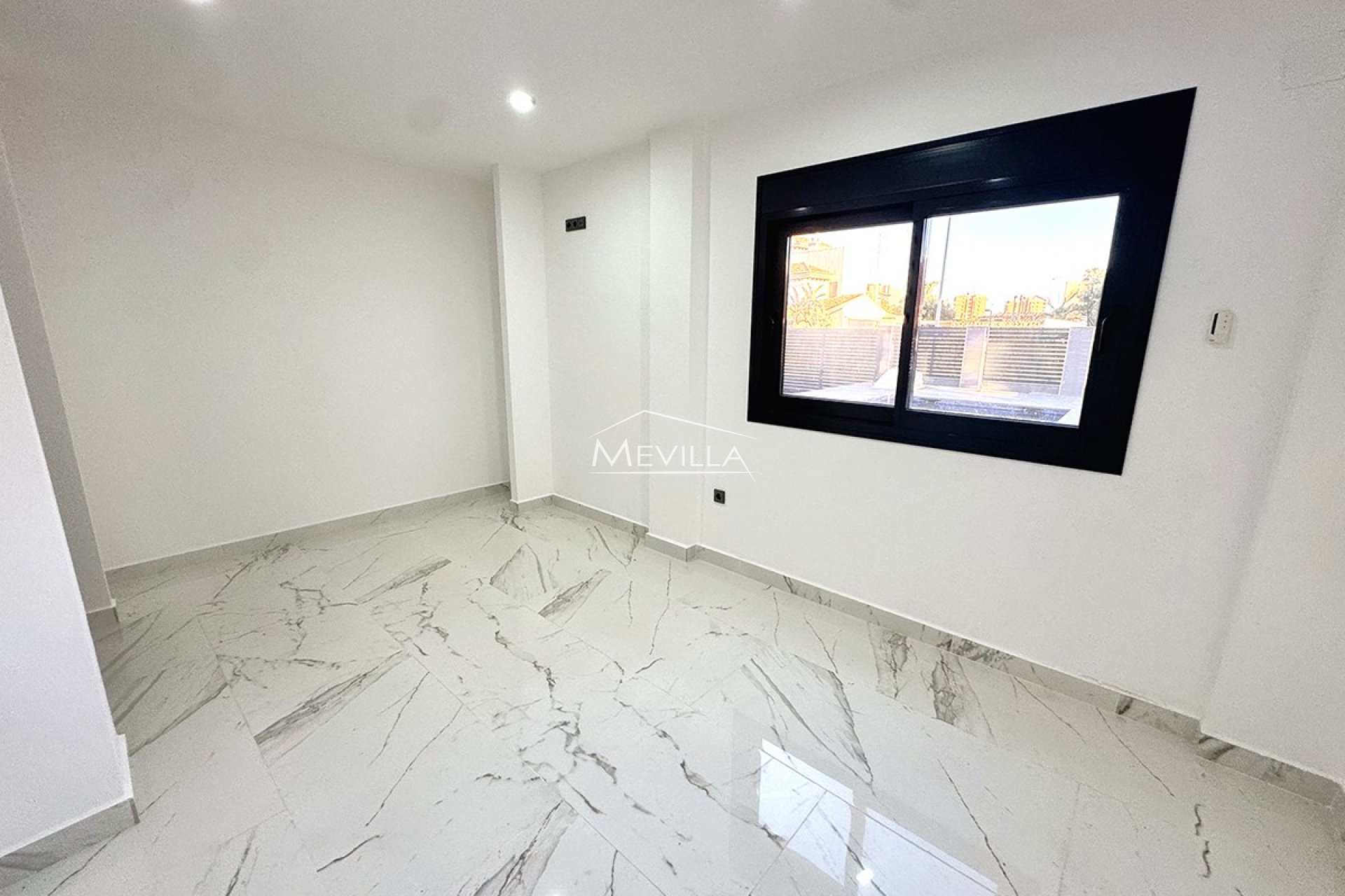 Wederverkoop - Villa - Orihuela Costa - Campoamor