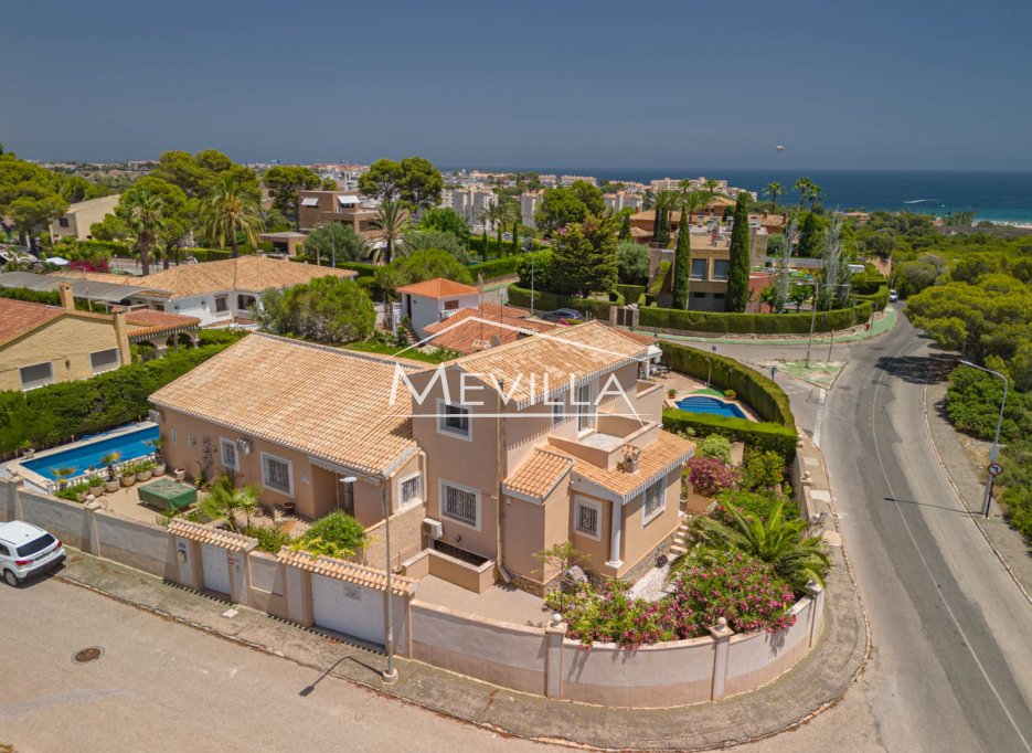 Wederverkoop - Villa - Orihuela Costa - Campoamor