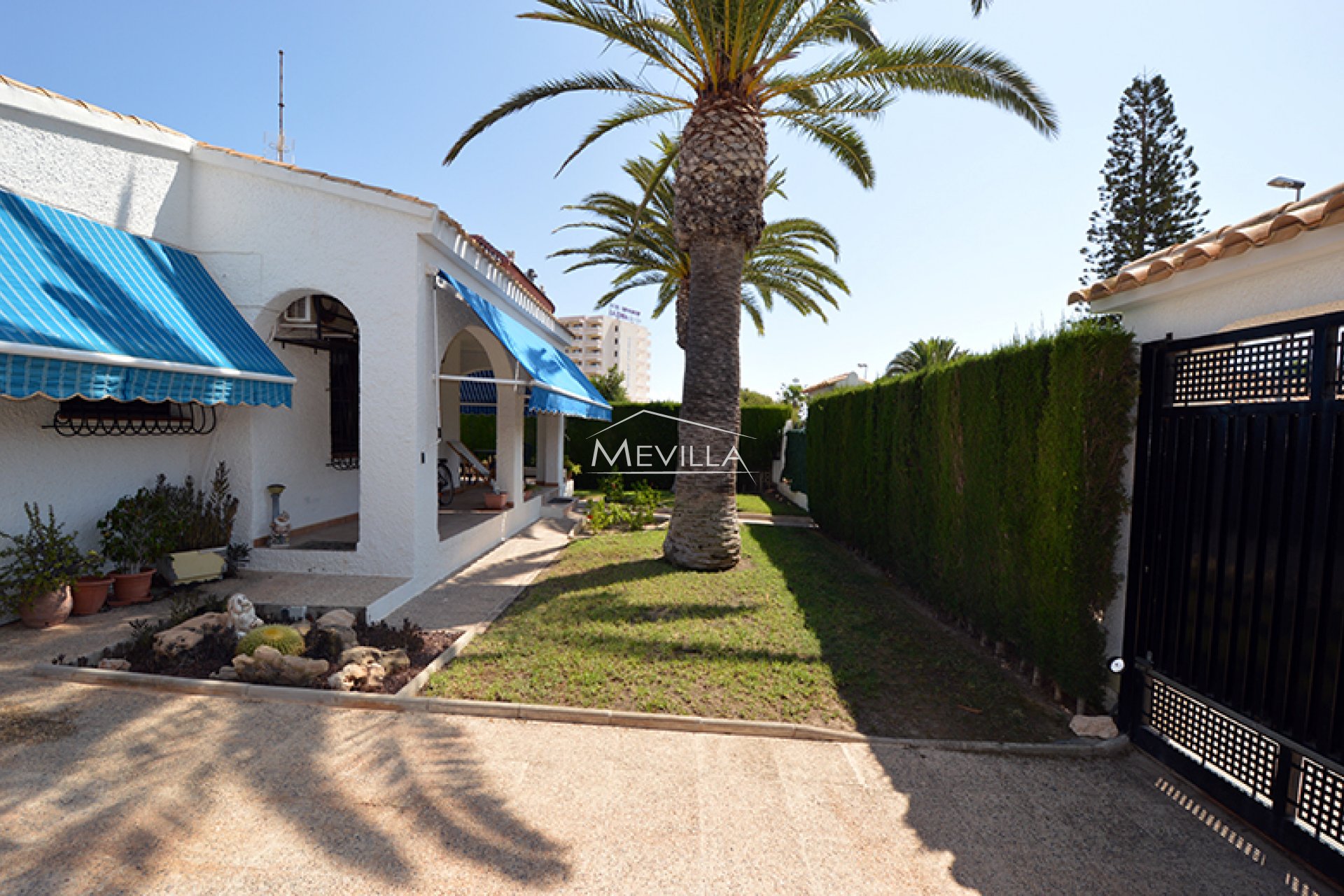 Wederverkoop - Villa - Orihuela Costa - La Zenia