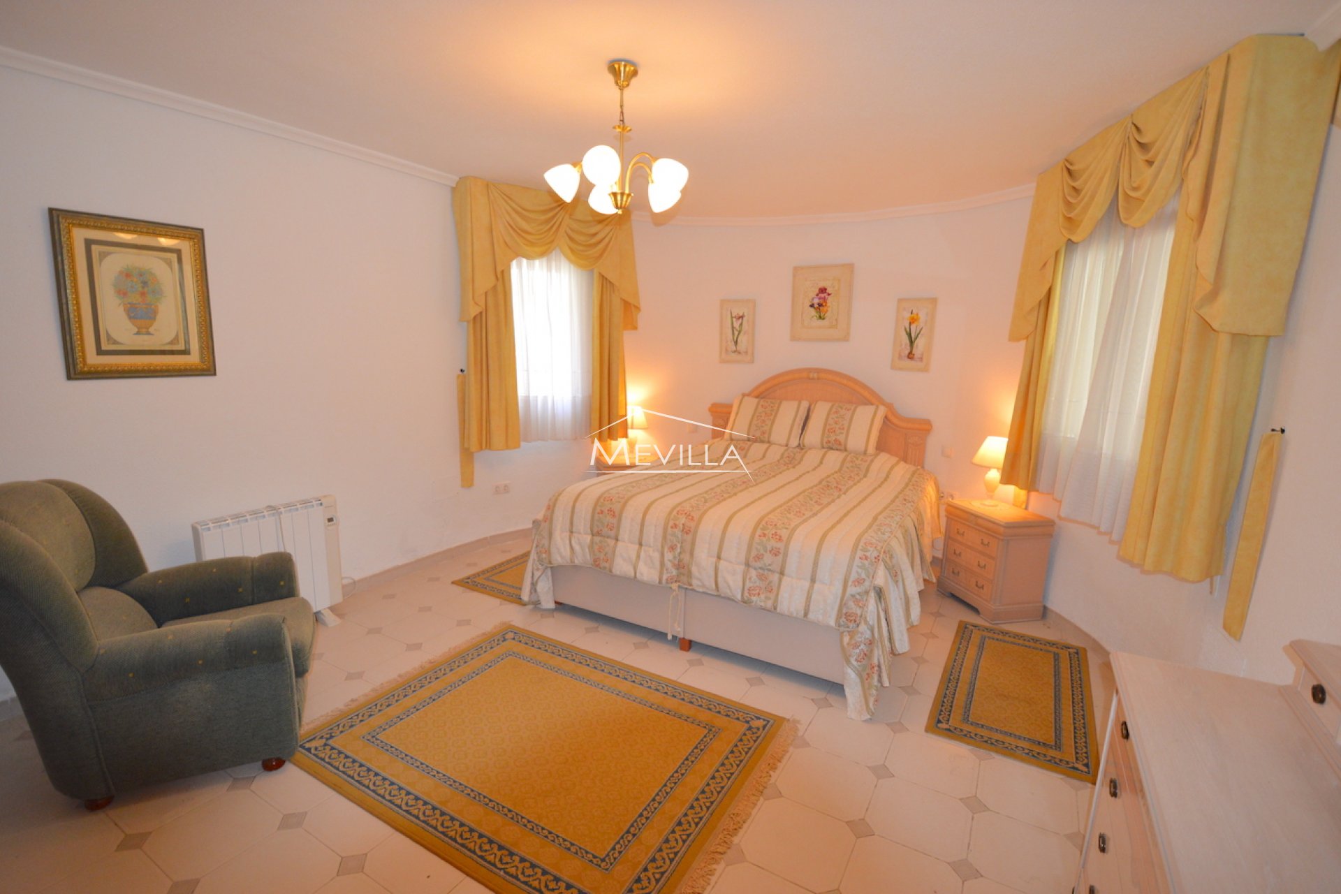 Wederverkoop - Villa - Orihuela Costa - La Zenia