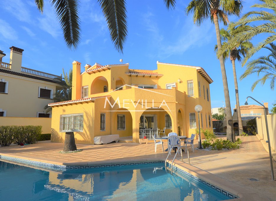 Wederverkoop - Villa - Orihuela Costa - La Zenia