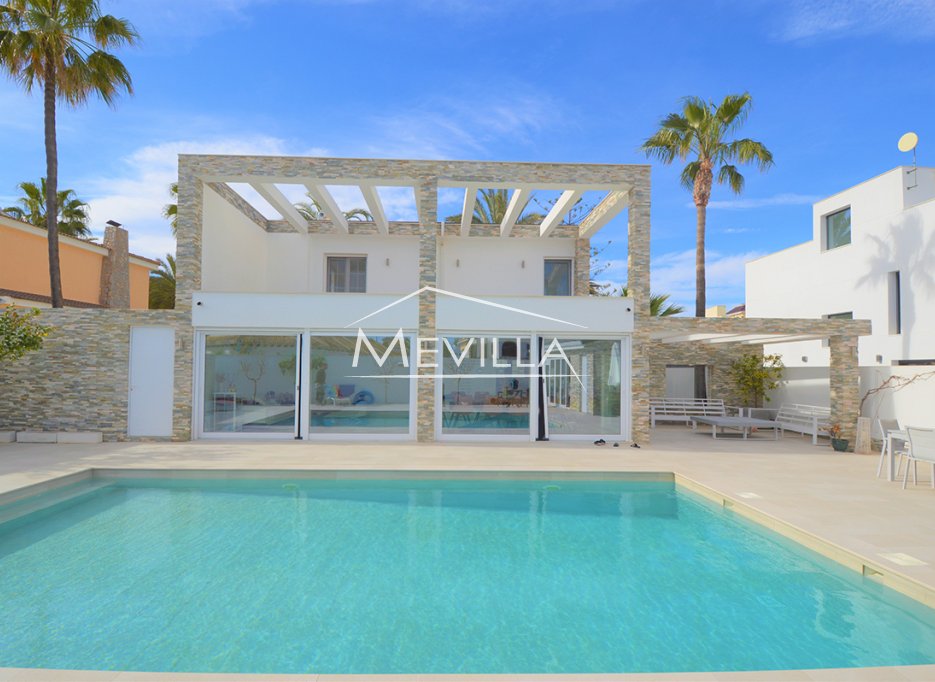 Wederverkoop - Villa - Orihuela Costa - La Zenia