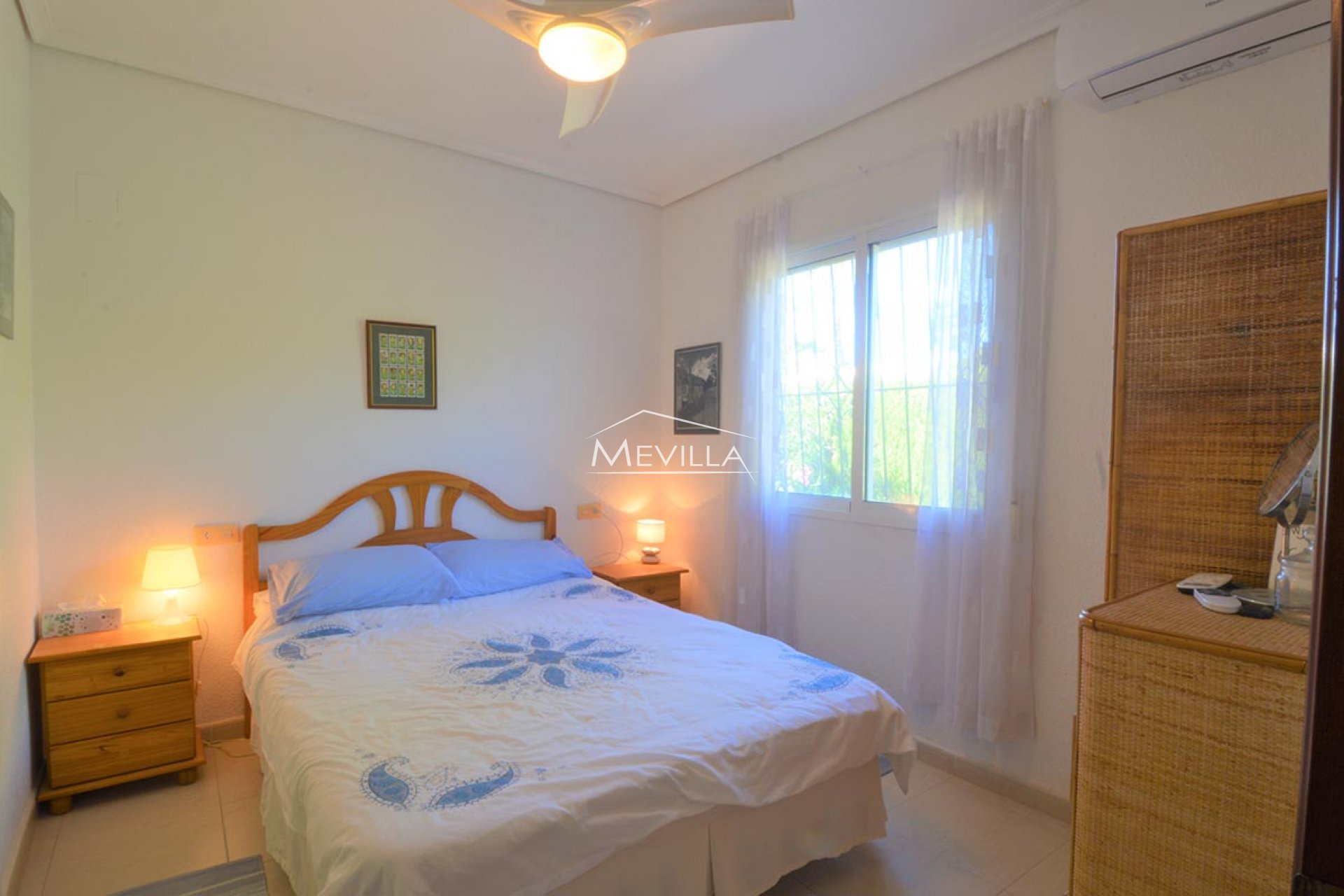 Wederverkoop - Villa - Orihuela Costa - La Zenia