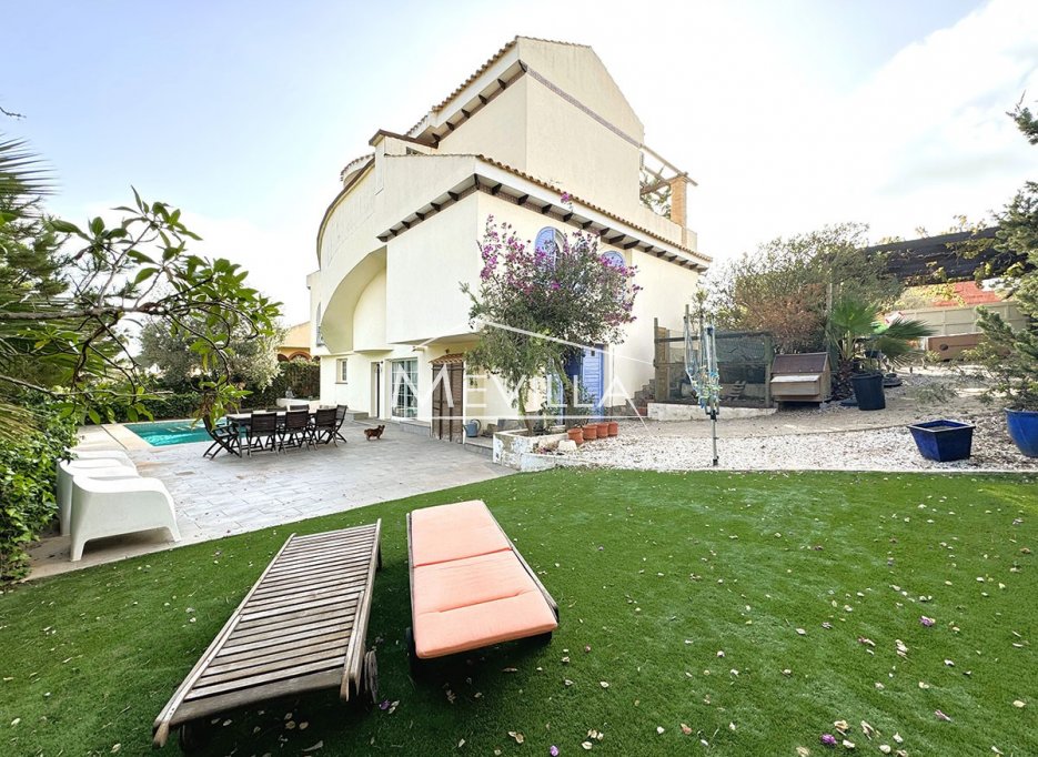 Wederverkoop - Villa - Orihuela Costa - La Zenia