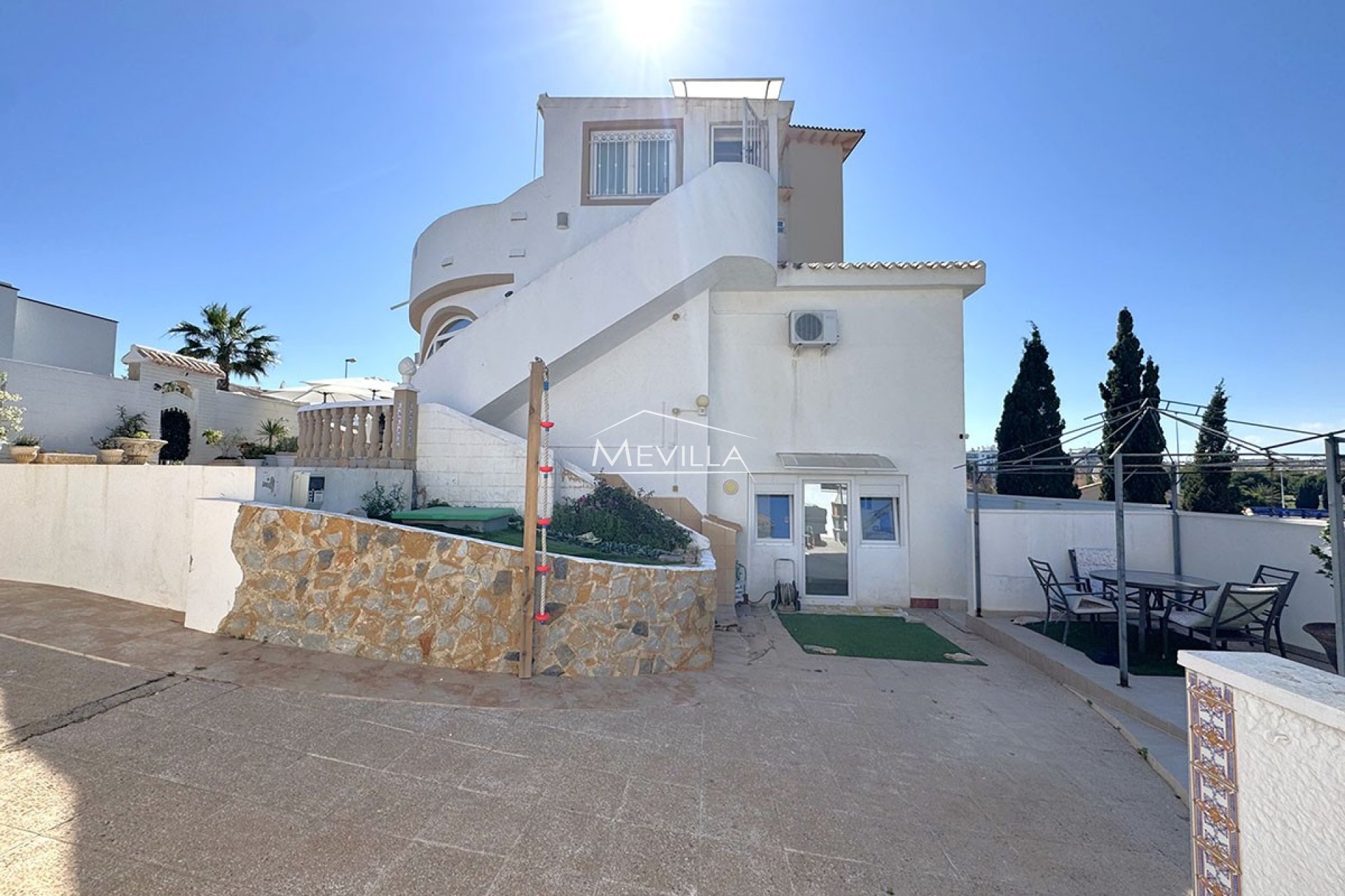 Wederverkoop - Villa - Orihuela Costa - La Zenia