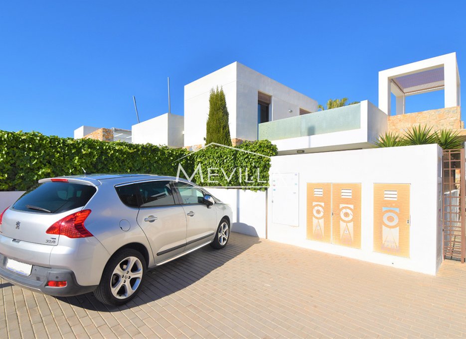 Wederverkoop - Villa - Orihuela Costa - Lomas de Cabo Roig