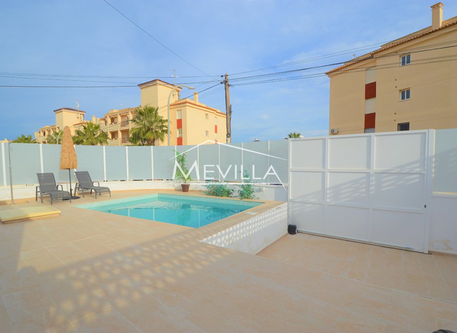Wederverkoop - Villa - Orihuela Costa - Playa Flamenca