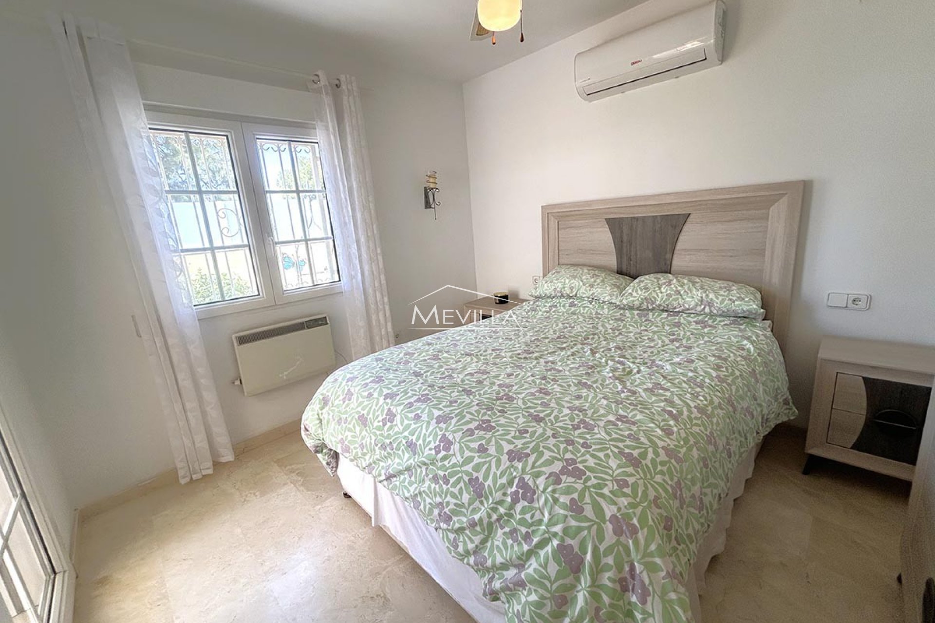 Wederverkoop - Villa - Orihuela Costa - Playa Flamenca