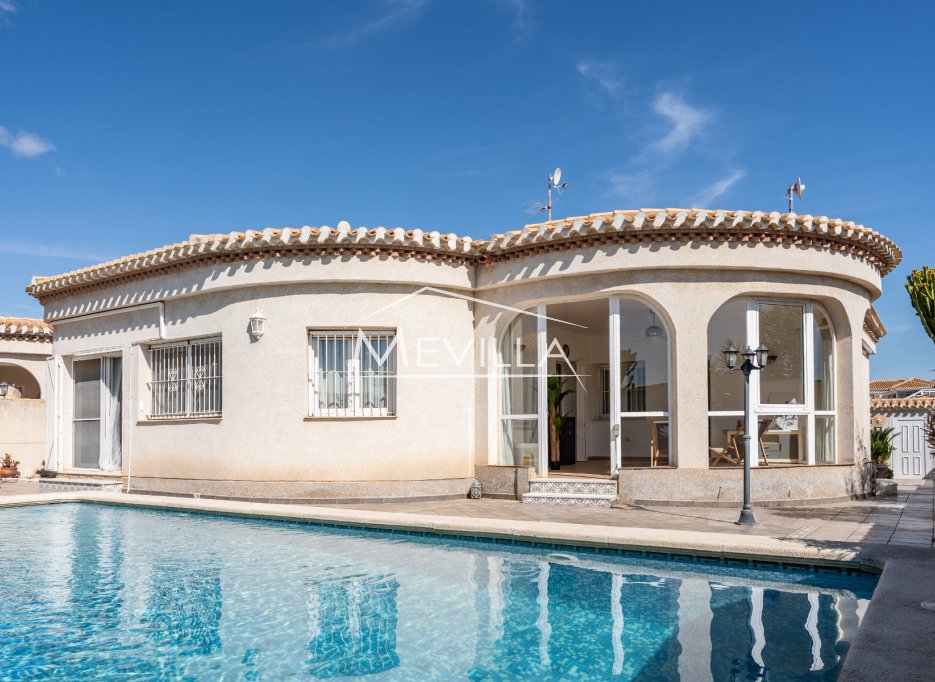 Wederverkoop - Villa - Orihuela Costa - Playa Flamenca