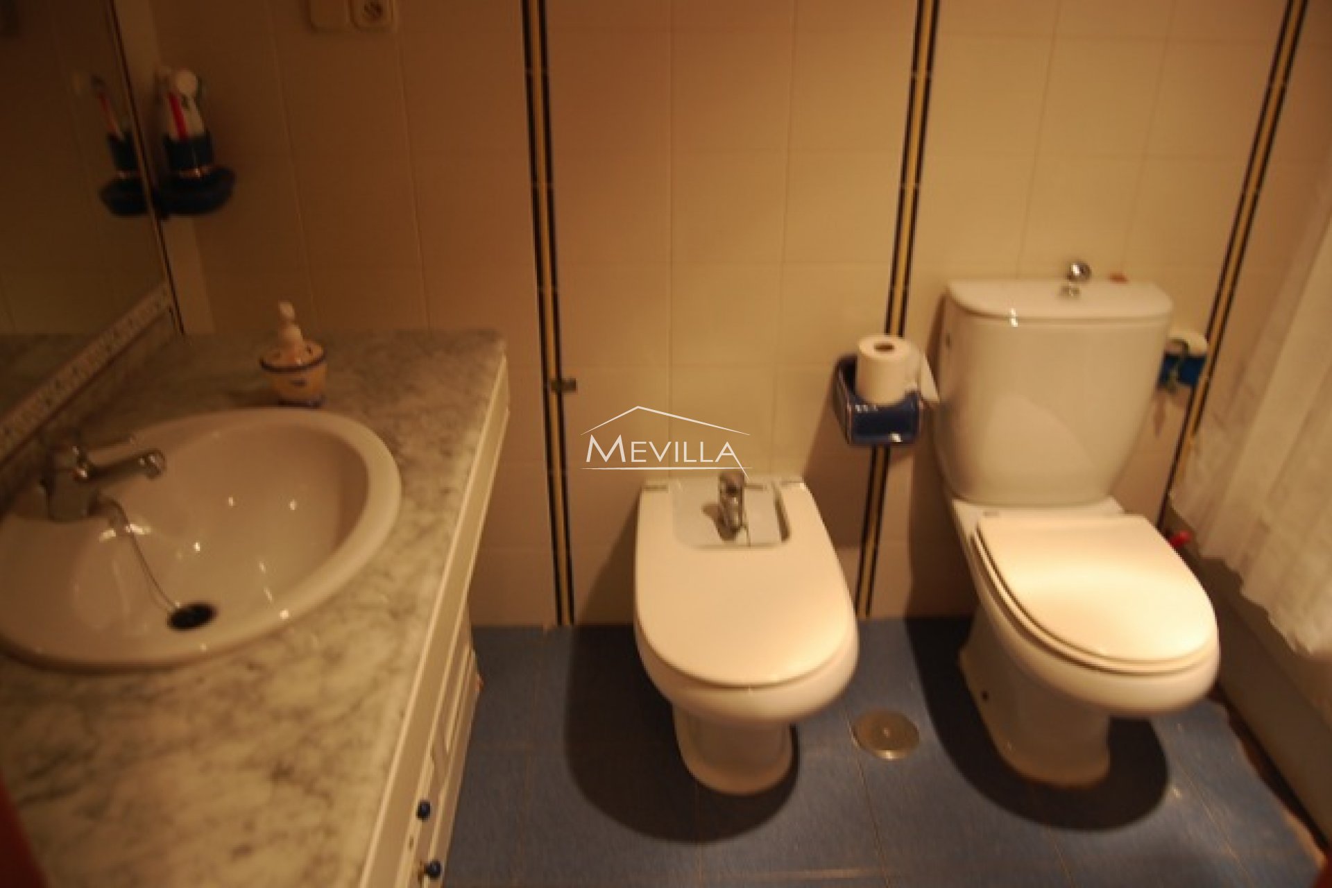 Wederverkoop - Villa - Orihuela Costa - Punta Prima