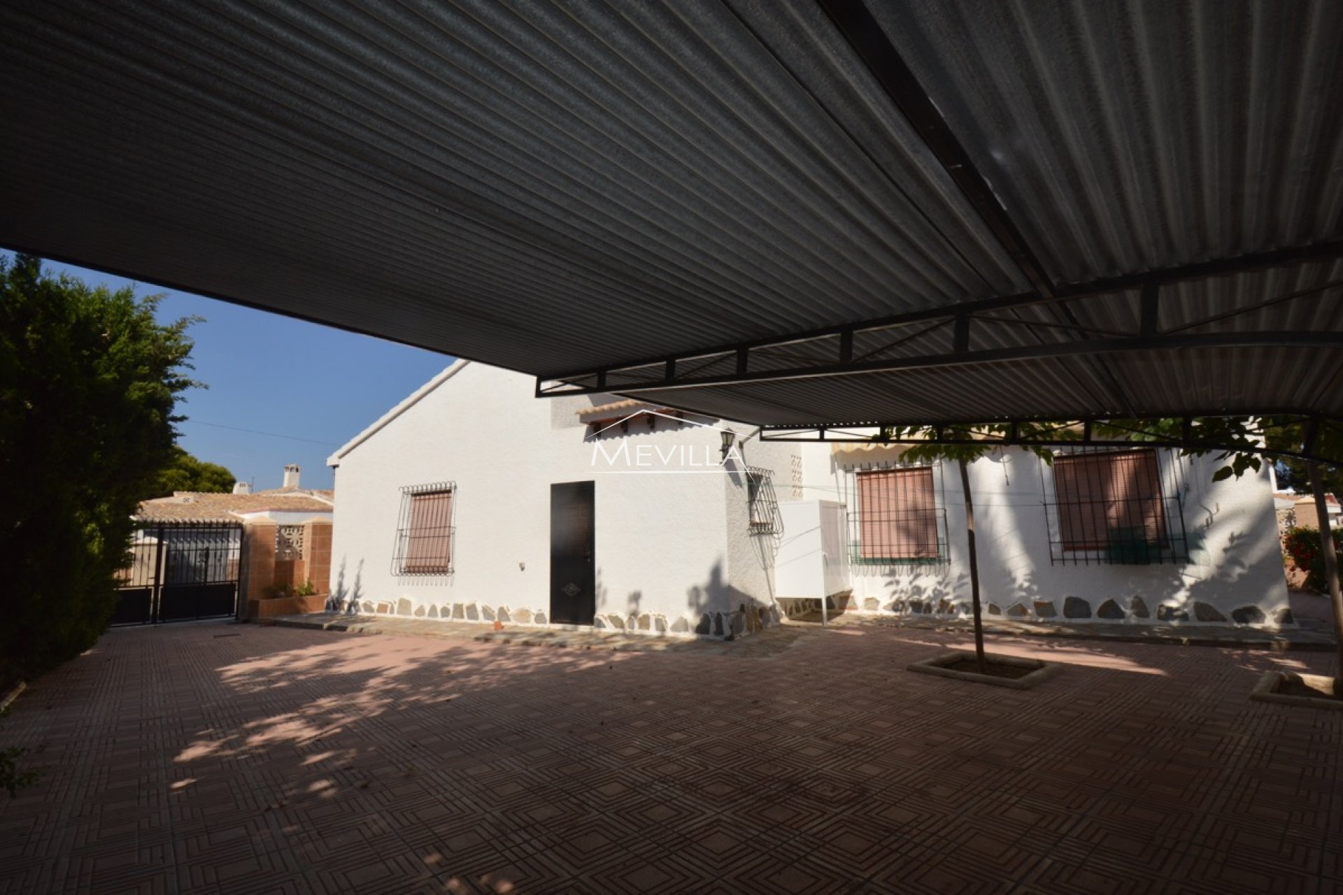 Wederverkoop - Villa - Orihuela Costa - Punta Prima