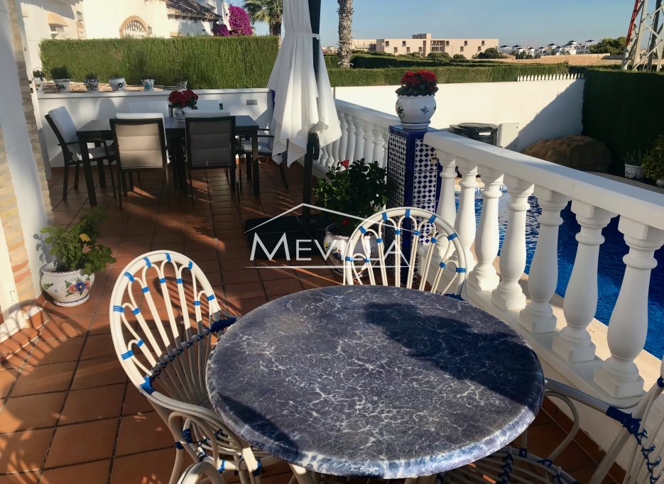 Wederverkoop - Villa - Orihuela Costa - Villamartin