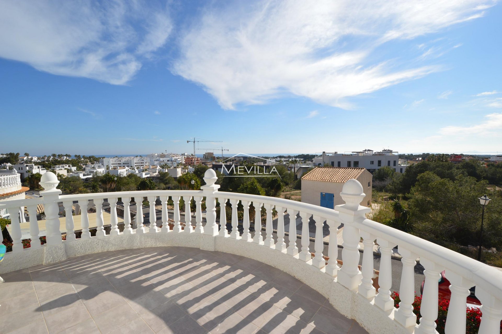 Wederverkoop - Villa - Orihuela Costa - Villamartin