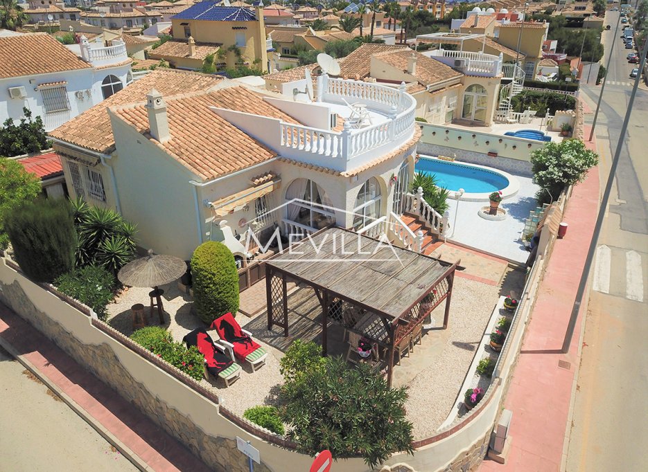Wederverkoop - Villa - Orihuela Costa - Villamartin